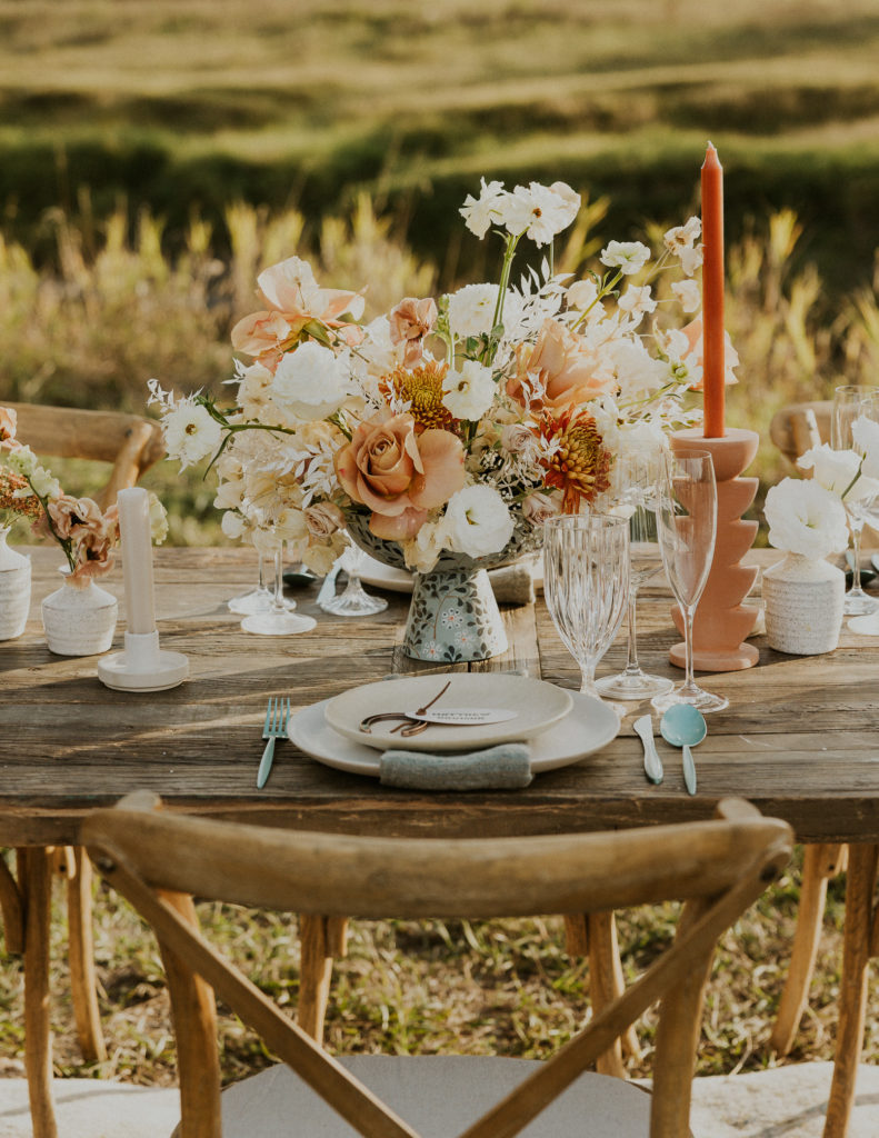 Montana Wedding at Clydesdale Outpost | Whitefish, Montana featuring table scape by Forage & Floral, photographed by HaleyJPhoto