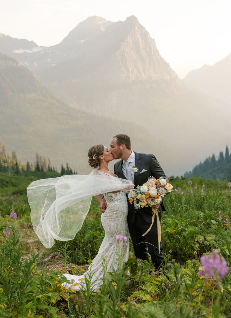 Plan a Montana Wedding Elopement - Haley J Photo
