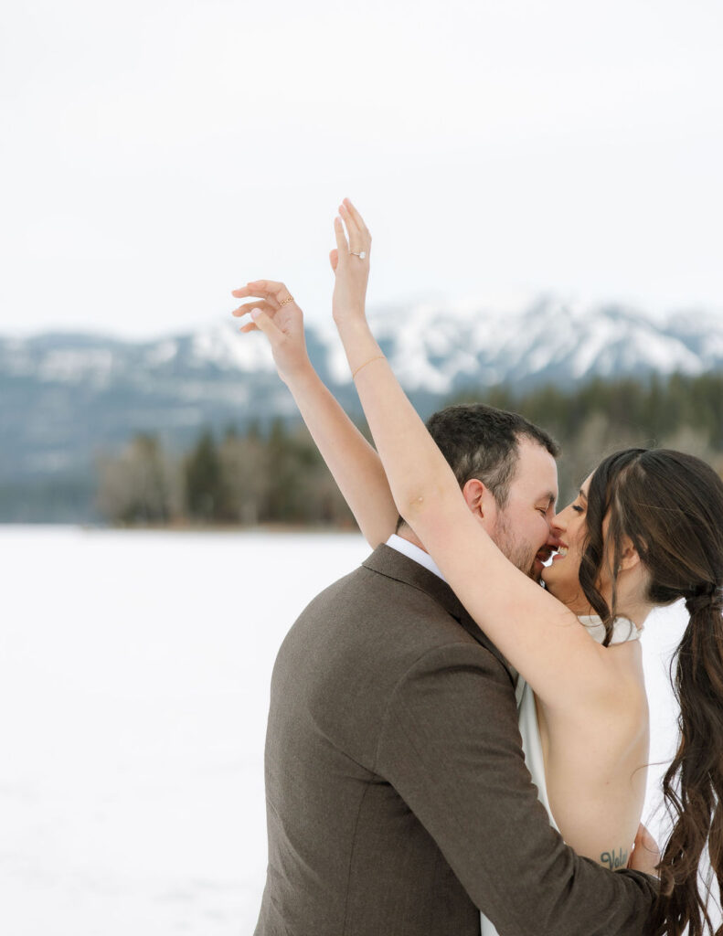 Bride and groom Montana winter wedding